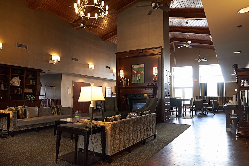 Hampton Inn Suites Scottsburg 70/82