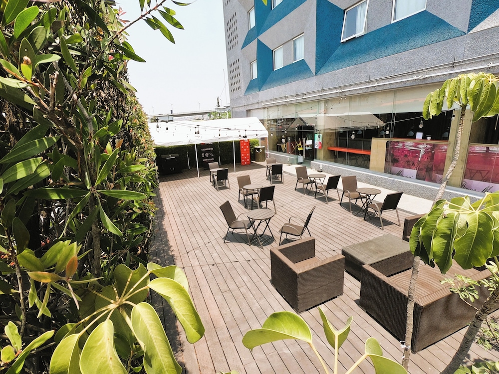 Ibis Mexico Perinorte 45/48