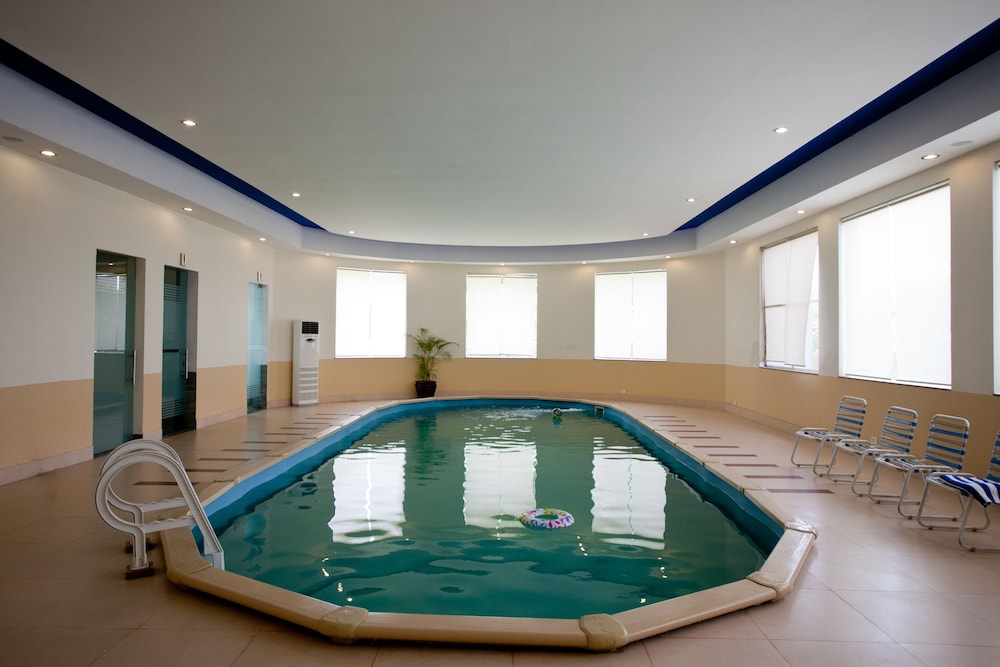 Shri Radha Brij Vasundhara Resort & Spa - Goverdhan 18/30