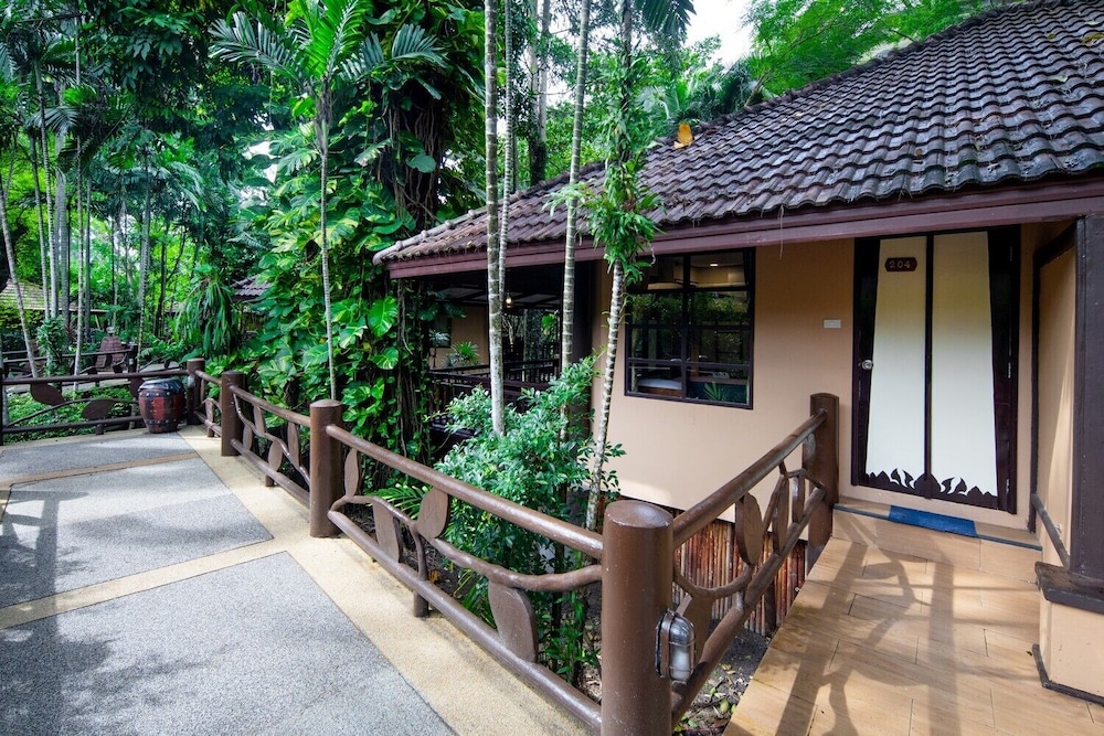Princess Kamala Beachfront Hotel Phuket 88/92