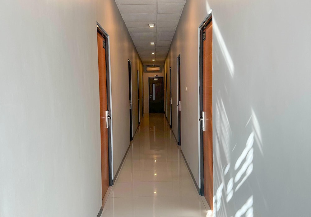 Sunrise Hotel Semarang 13/20