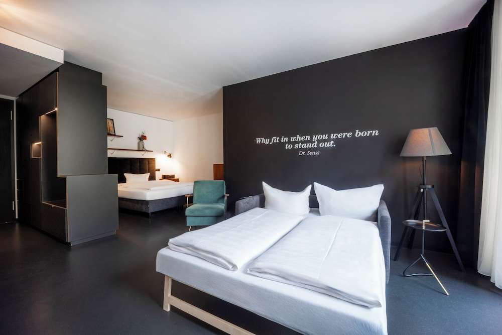 The Spot Serviced Apartments 17/47