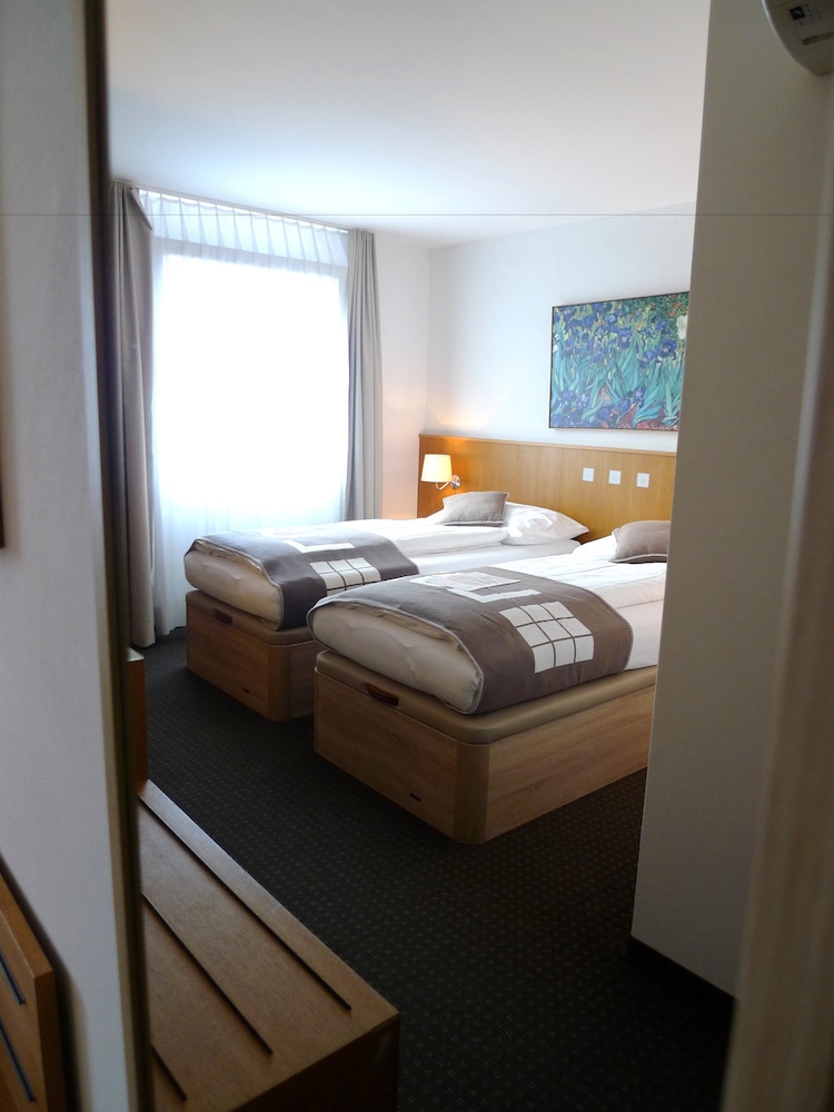 Businesshotel Lux 12/50