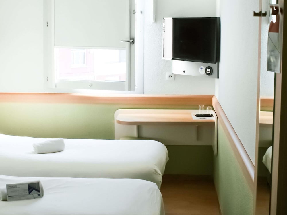 Ibis Budget Saint Omer Centre 23/55