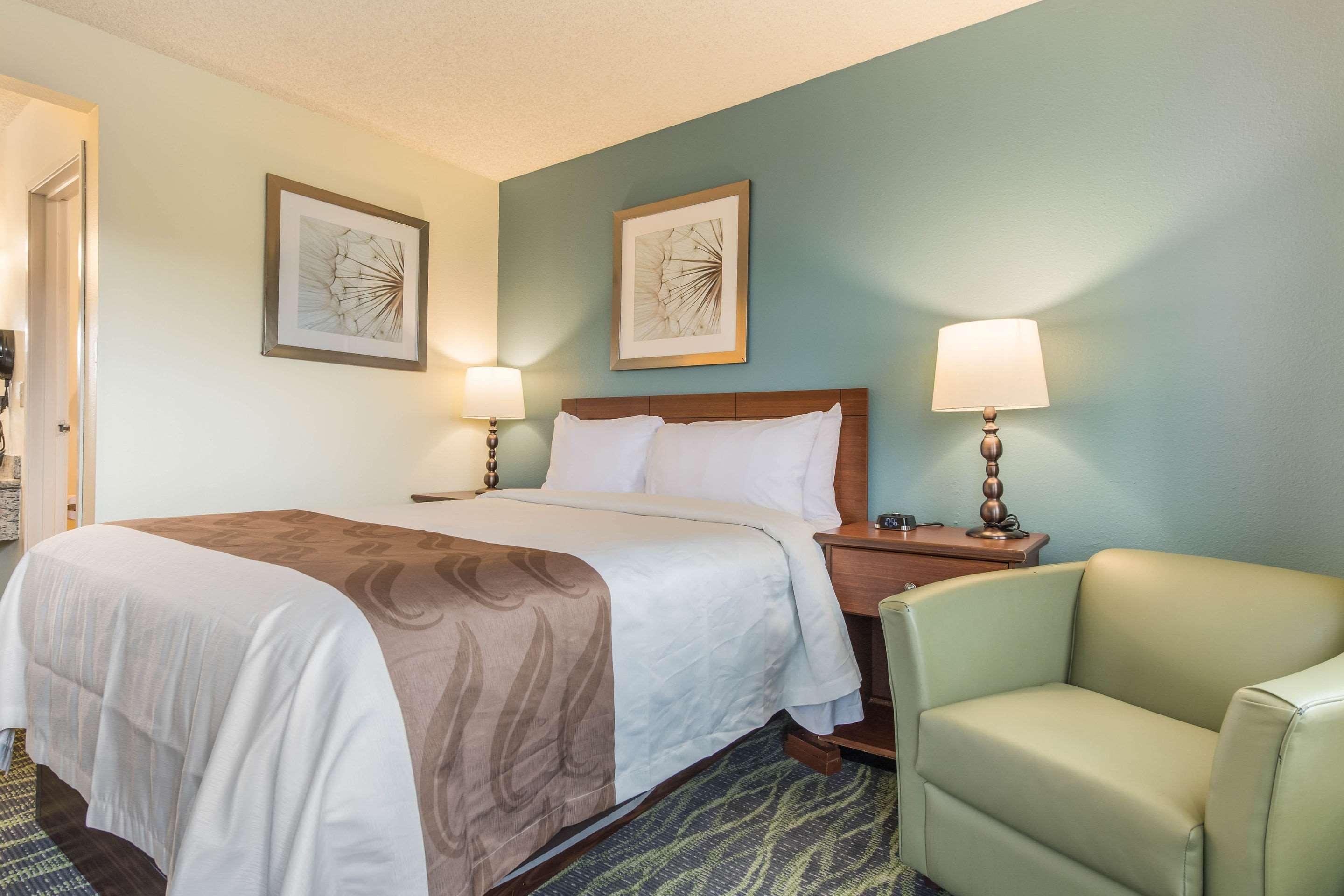 Quality Inn Bellevue 11/24