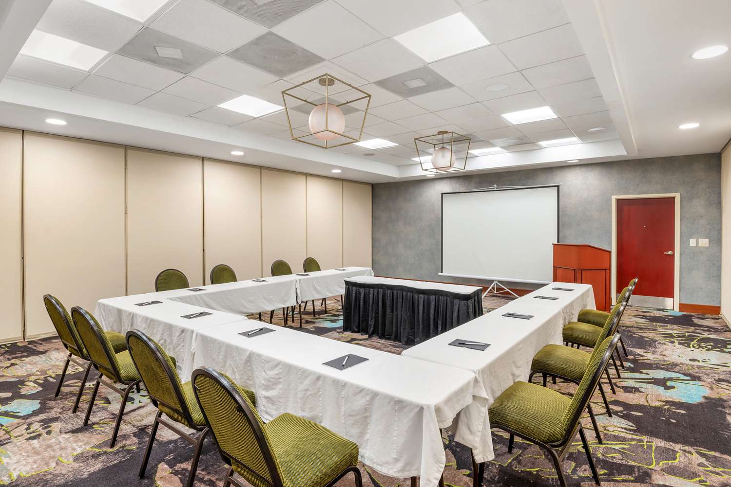 Best Western Premier Richmond City Gateway 58/63