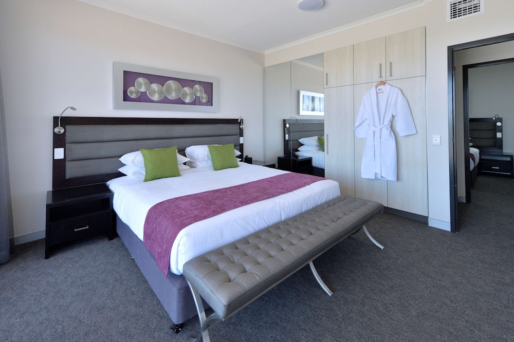Rydges Palmerston 27/64