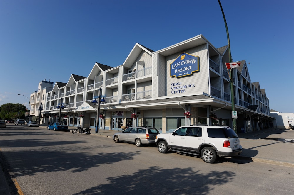 Lakeview Gimli Resort 30/36