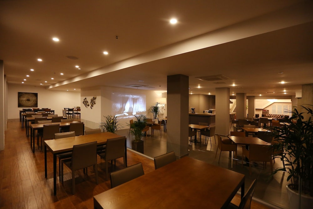Palgong Emillia Hotel 26/34
