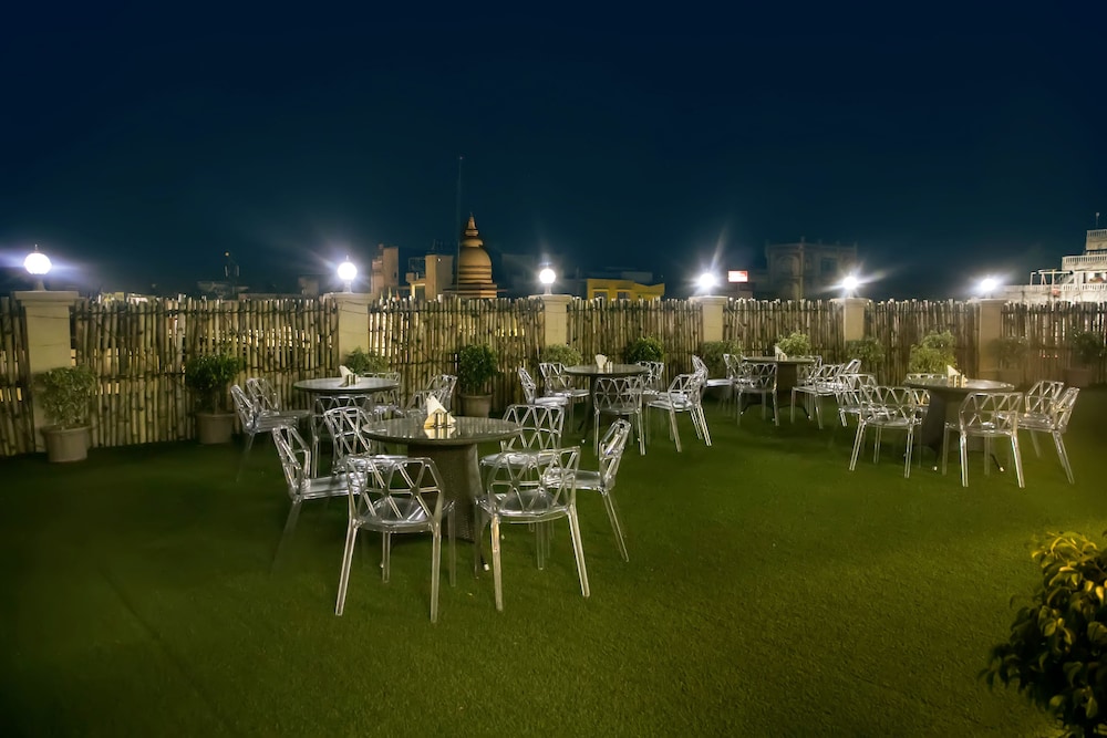 Hotel Ganges Grand 40/42
