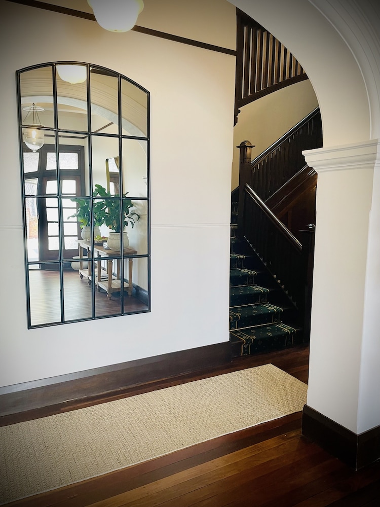 BALLINA MANOR BOUTIQUE HOTEL 47/55
