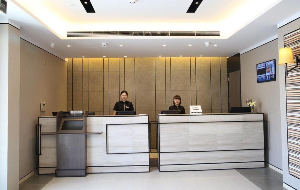 Home Inn Plus (Dali Ancient City South Gate) 7/42