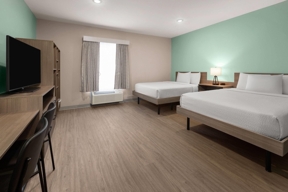 ECHO Suites Extended Stay by Wyndham Austin Round Rock 15/46
