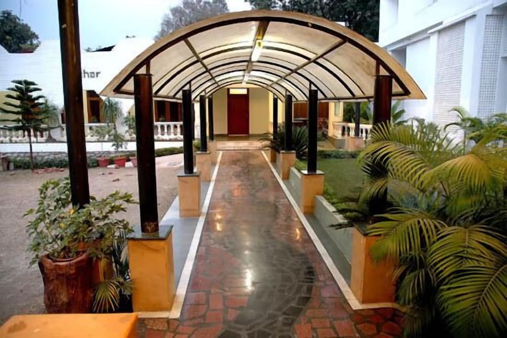Hotel Madhuban 22/50