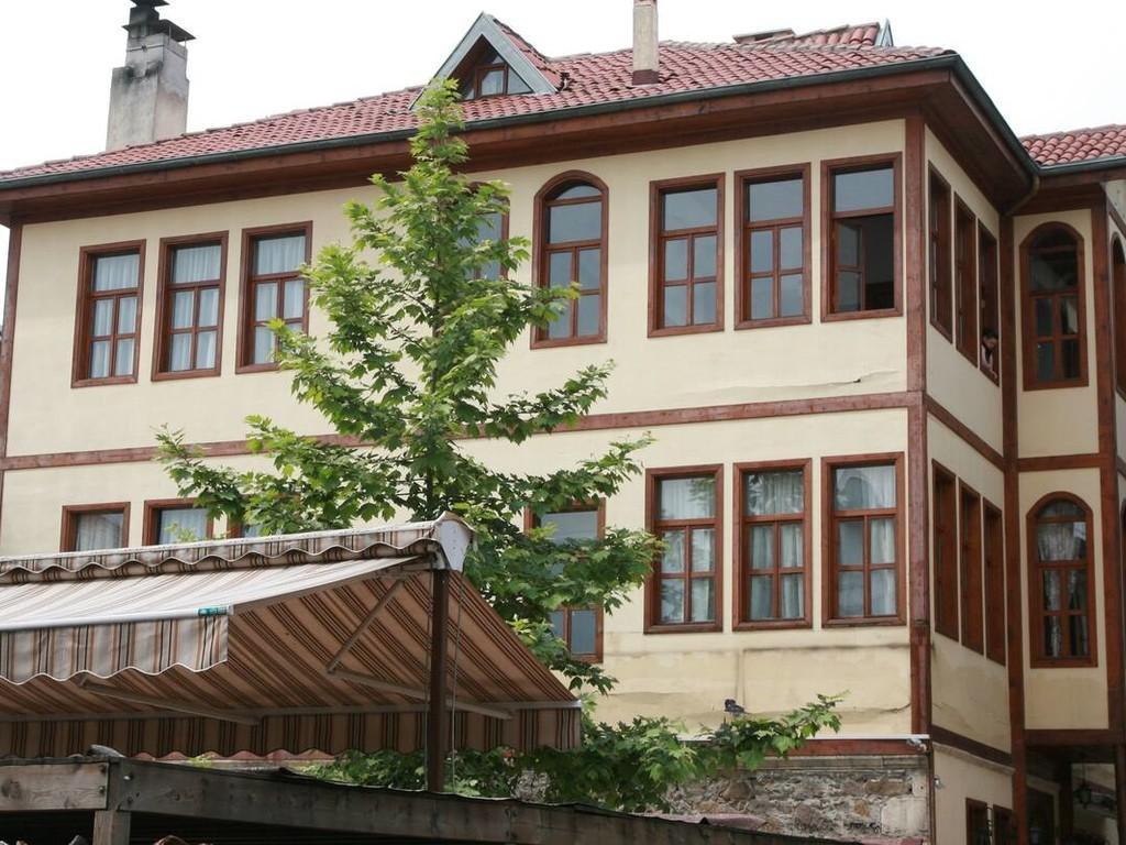 Sebile Hanim Konaklari 3/13