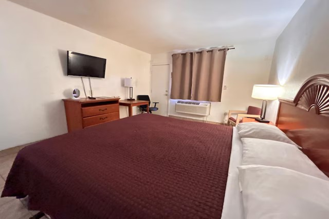 Kings Suites Kingsland GA 14/19