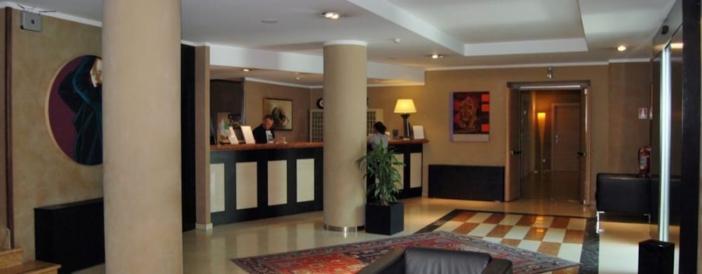 Hotel Viva 8/82