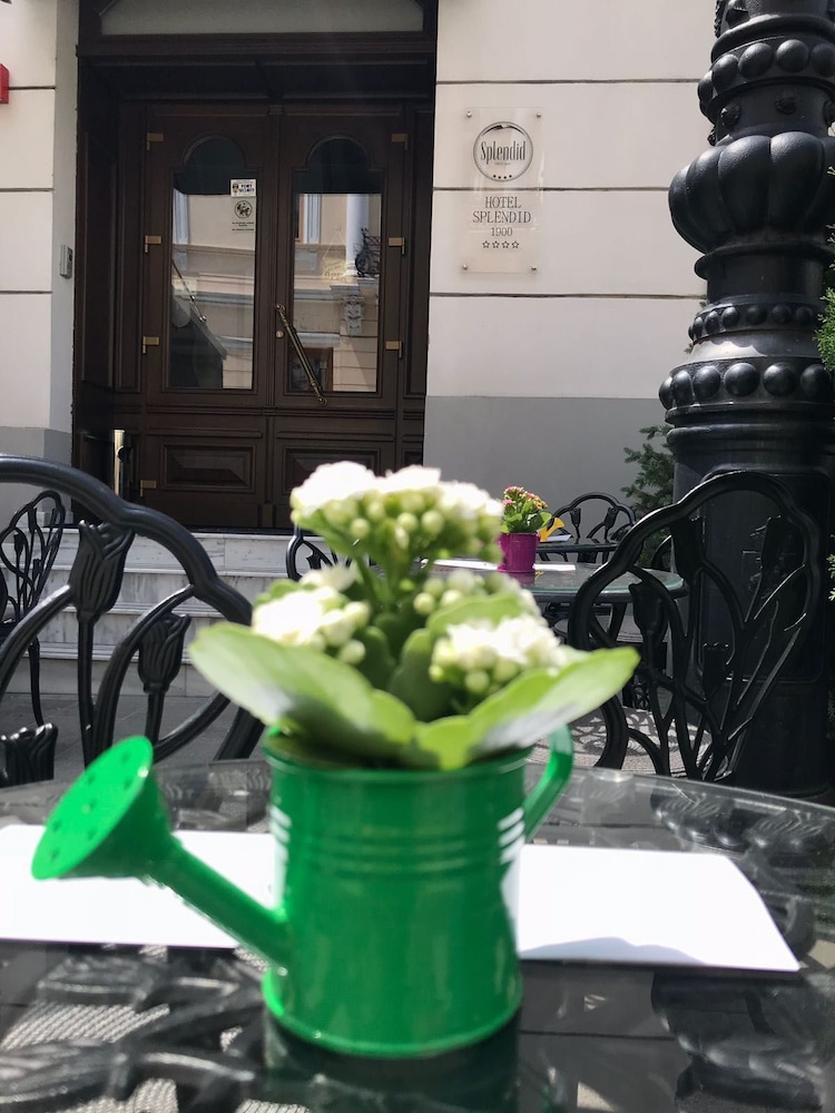 Hotel Splendid 1900 17/44