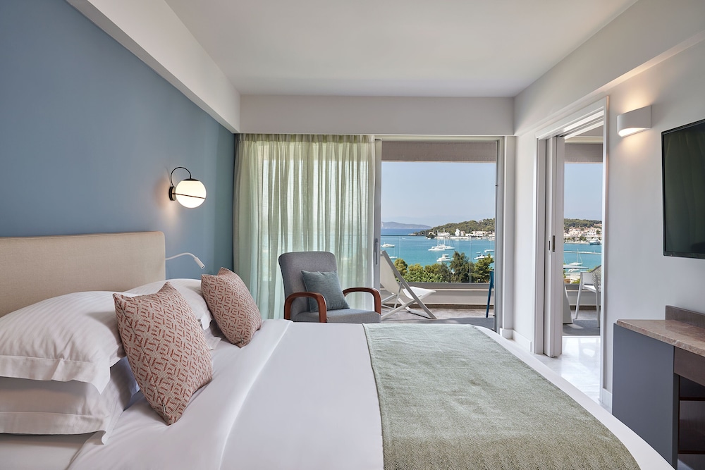 AKS PORTO HELI 10/48