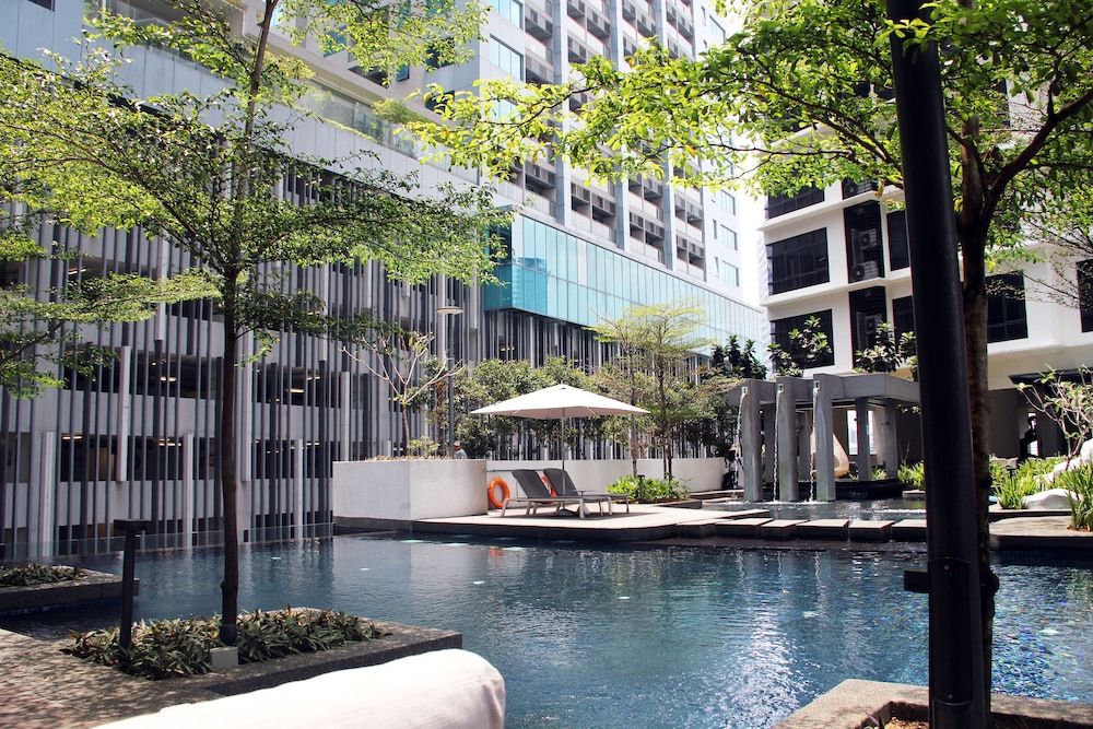 188 Private Suites By Subhome 47/50