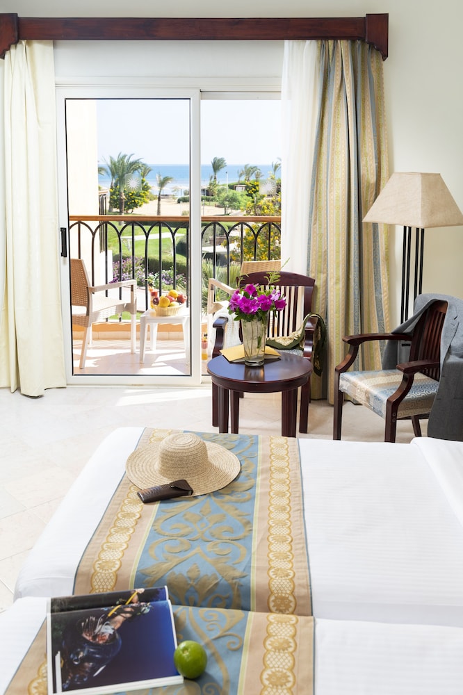 Three Corners Sunny Beach Resort 53/73
