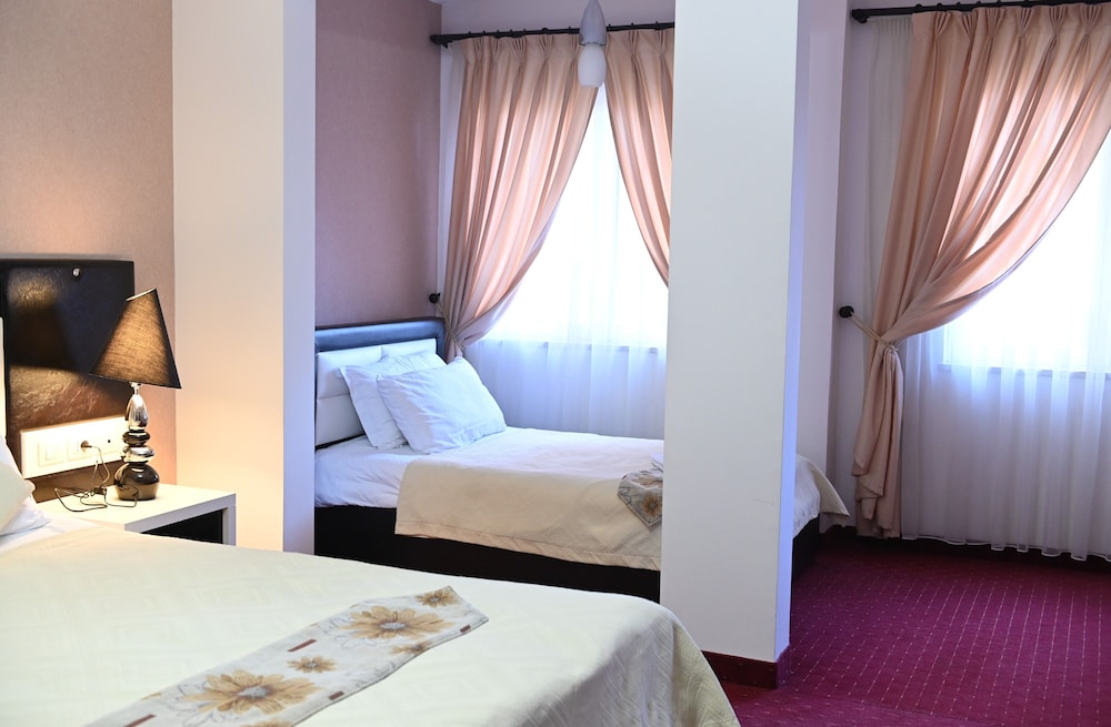 Hotel Liss 22/44