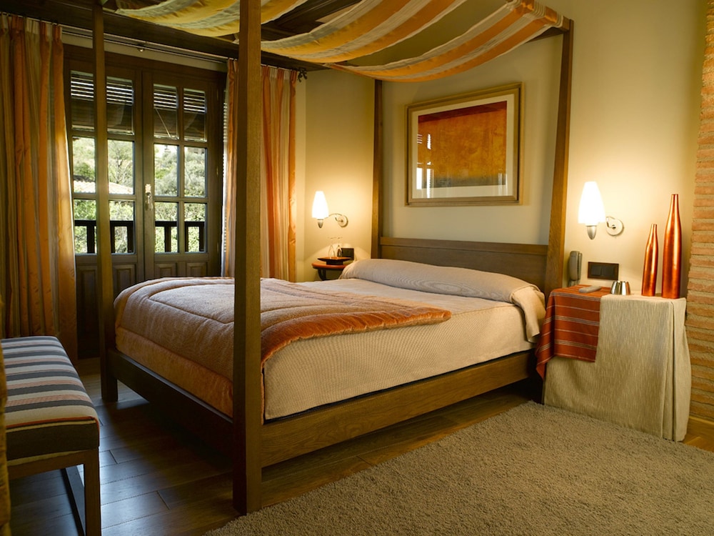 Hotel Boutique Maribel 8/40