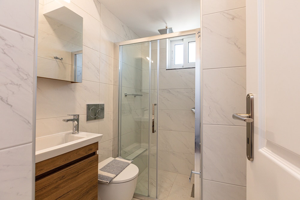 Chania Apartments 43/45
