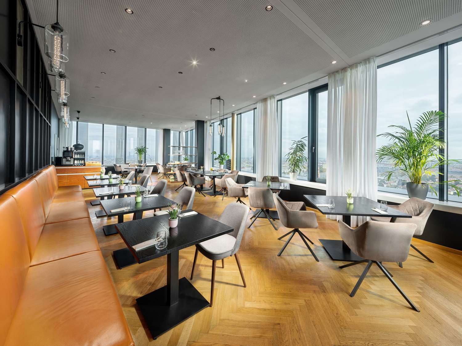 Clarion Hotel Vienna South 28/34