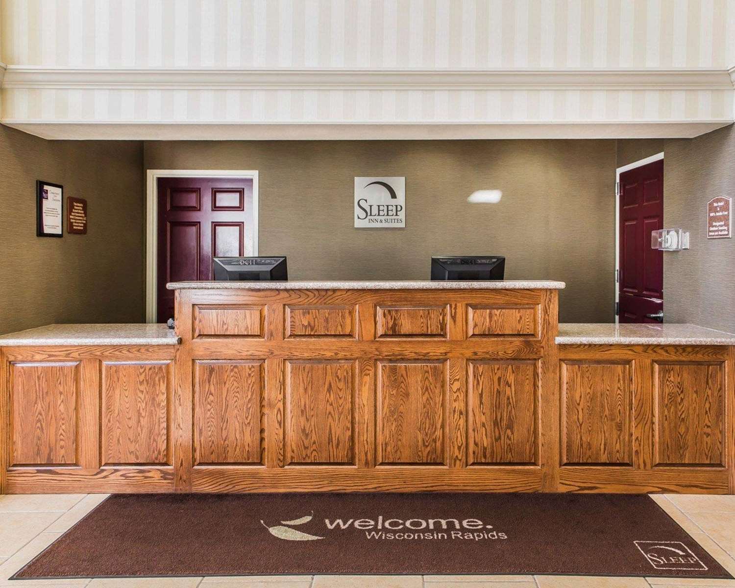 Sleep Inn & Suites Wisconsin Rapids, WI 3/35