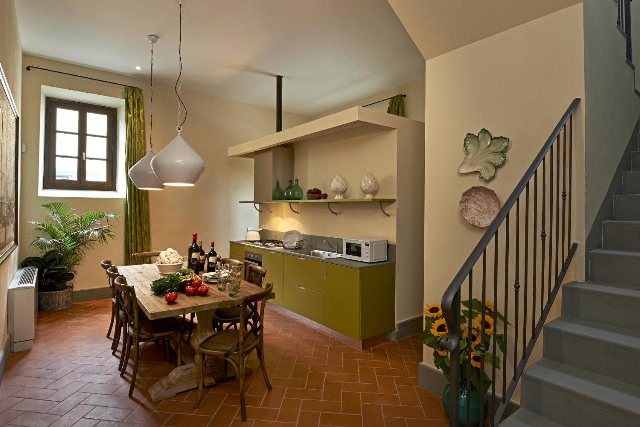 Villa Medicea Di Lilliano 69/95