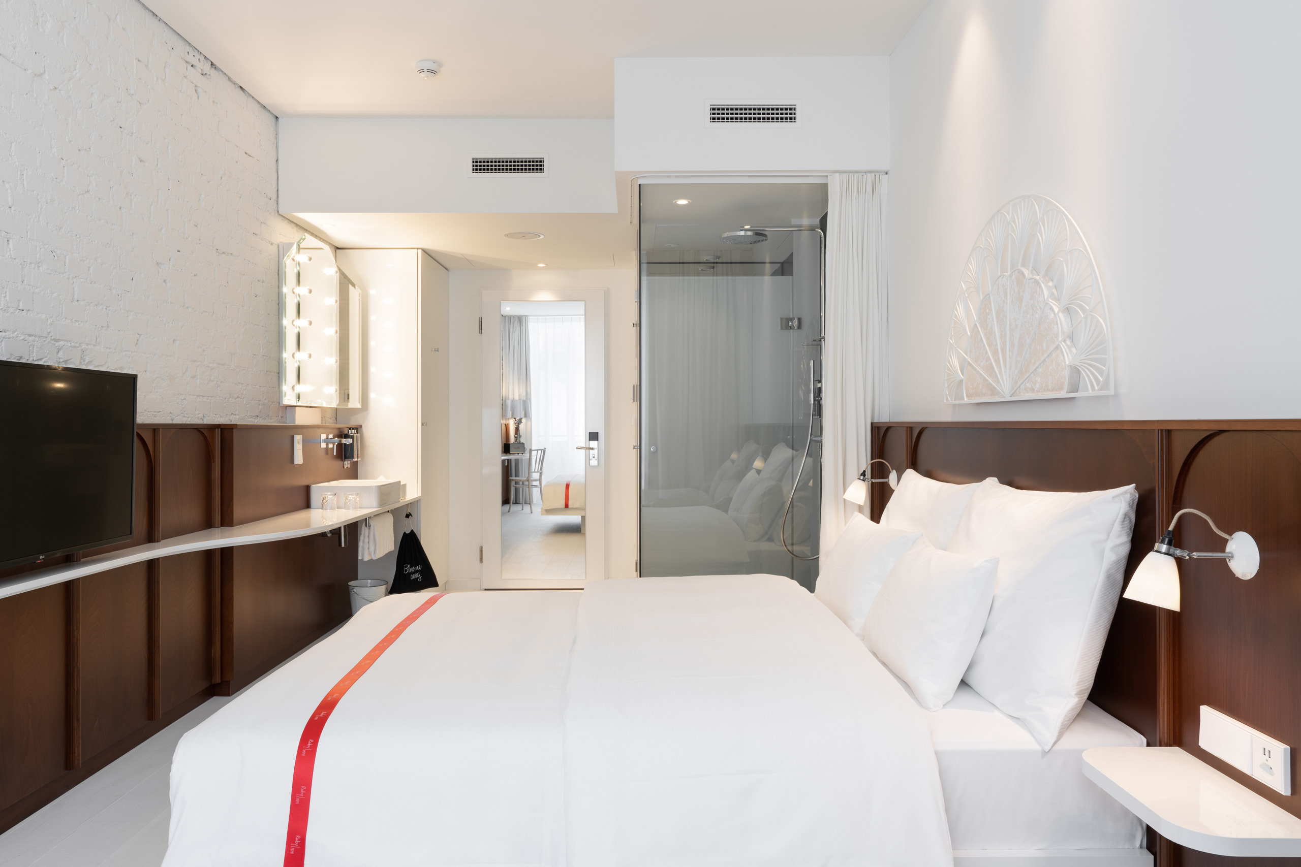 Ruby Mimi Hotel Zurich 23/50