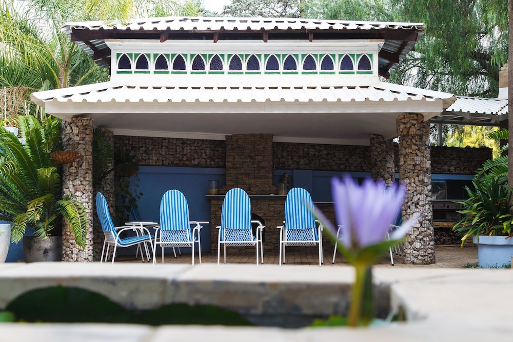 The Angels Place Boutique Hotel 2/38
