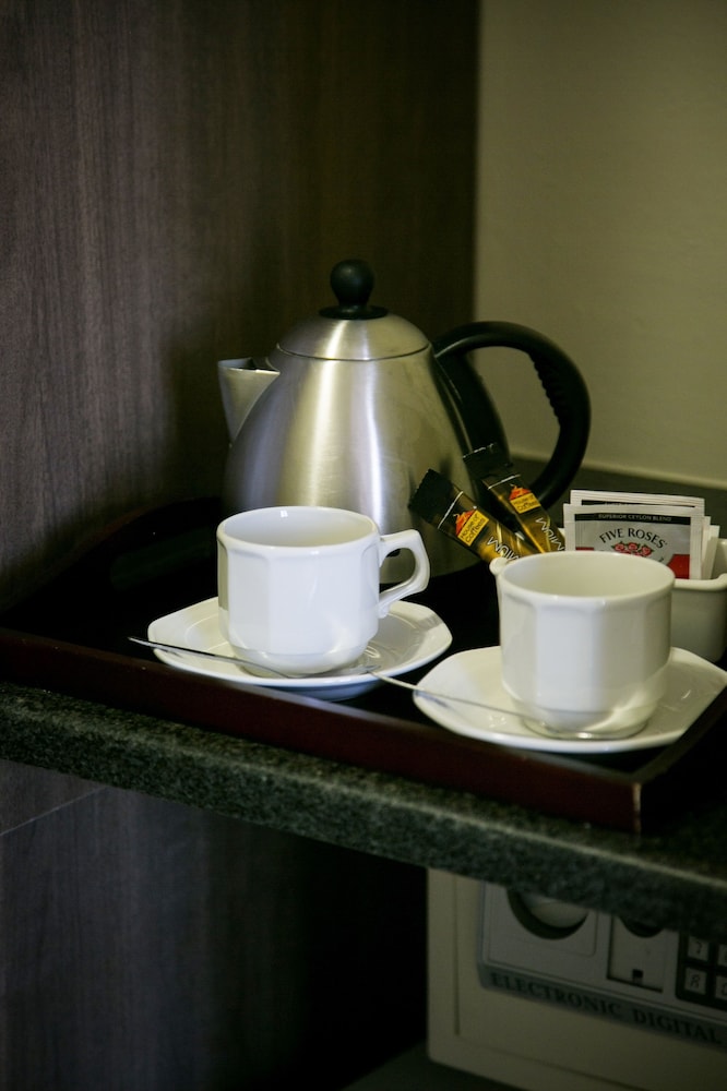 Hotel 224 35/72