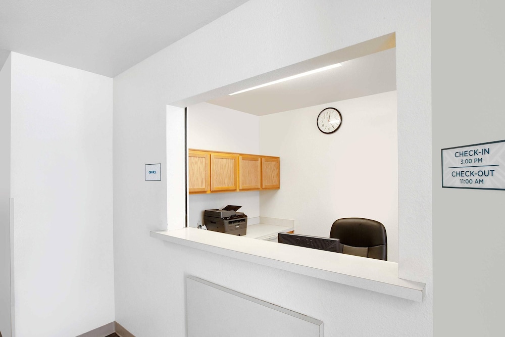 WoodSpring Suites Houston I-45 Airtex 7/29