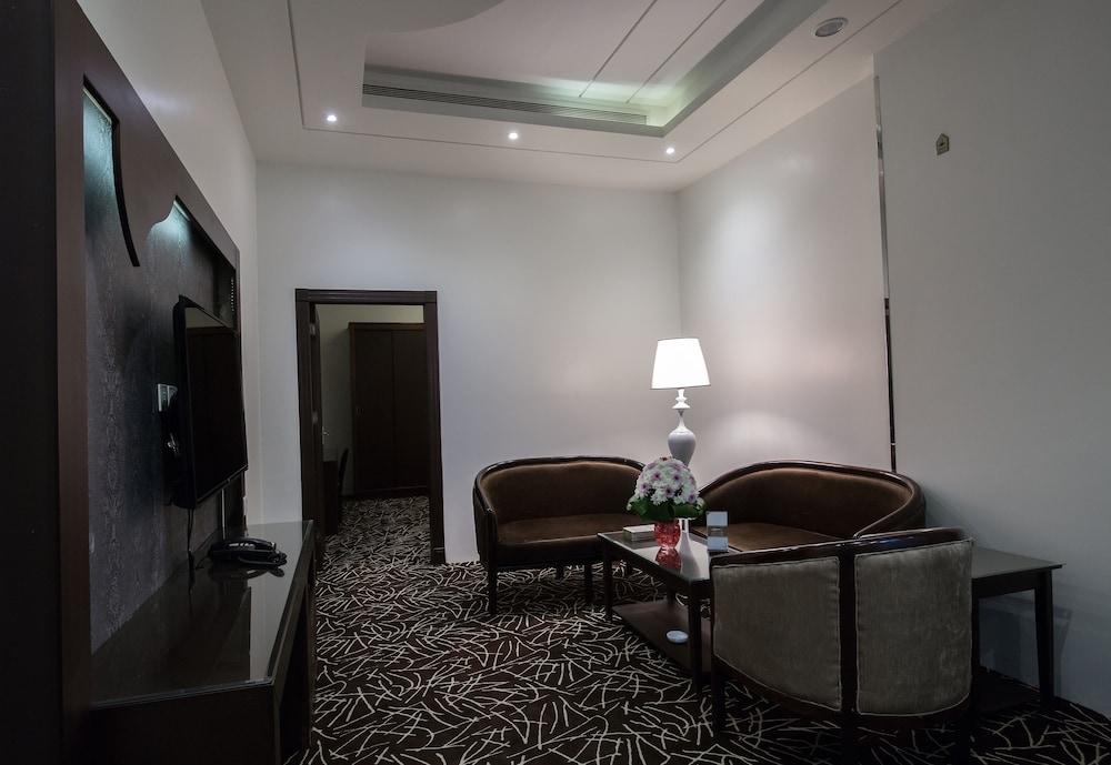 رست نايت للشقق الفندقية - الحمرا(Rest Night Serviced Apartments - AlHamra) 36/50