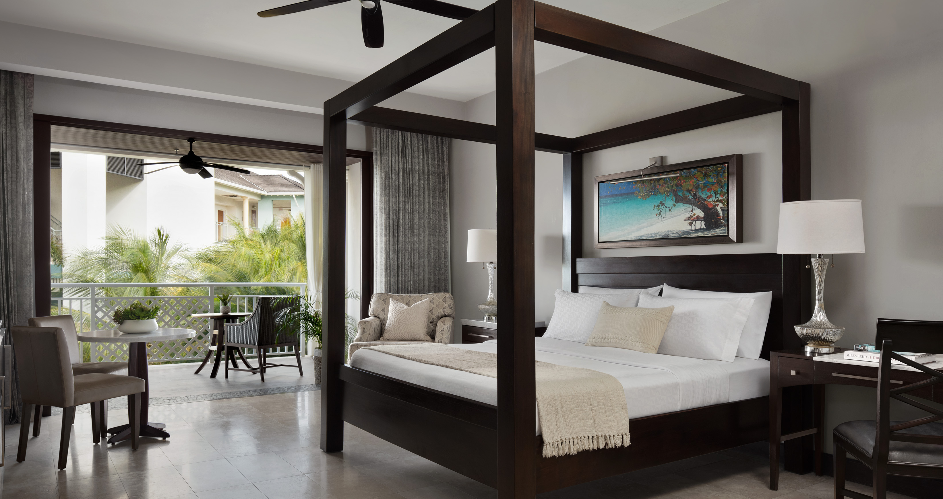 Suite, Balcony