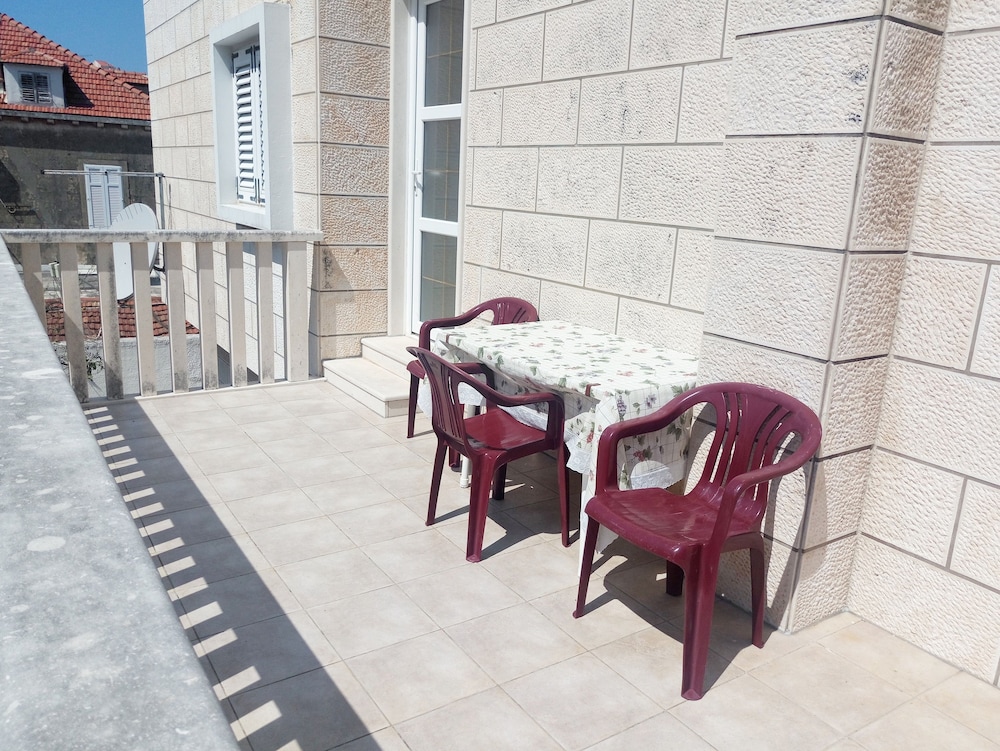 Adria Apartments 36/50