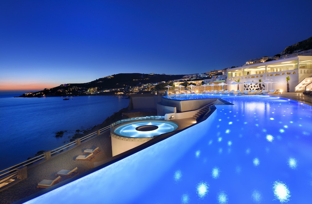 Anax Resort and Spa 5/50