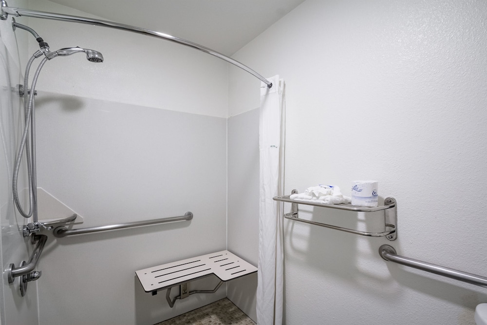 蒙特雷市中心 6 汽车旅馆(Motel 6 Monterey Downtown) 图片1
