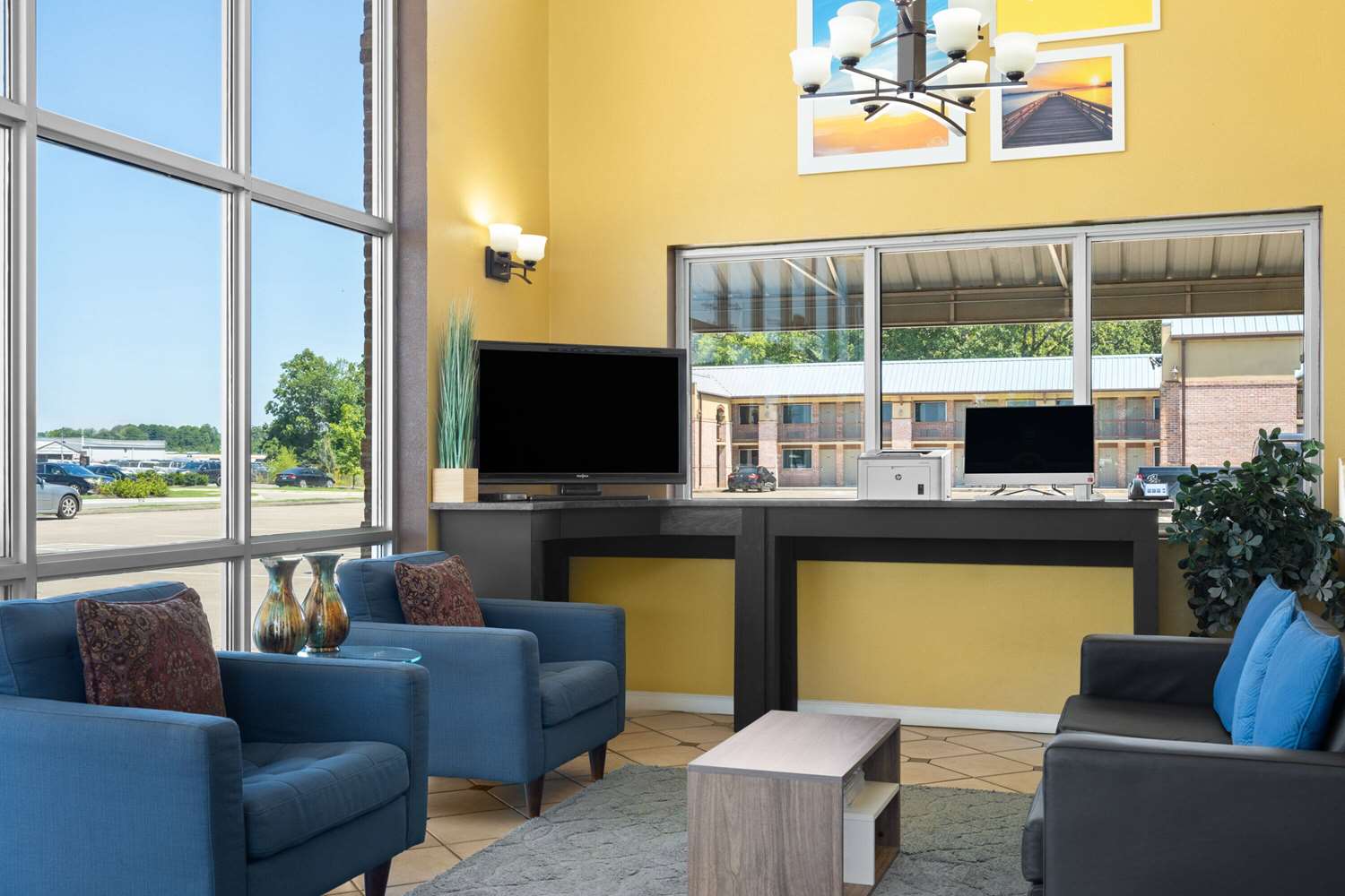 Days Inn By Wyndham Conway 26/33