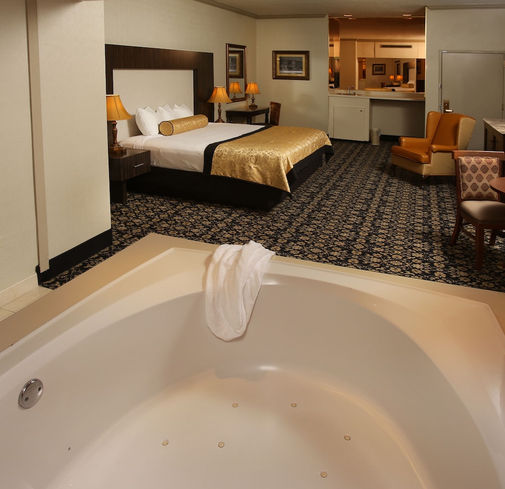The Claridge Hotel 21/64