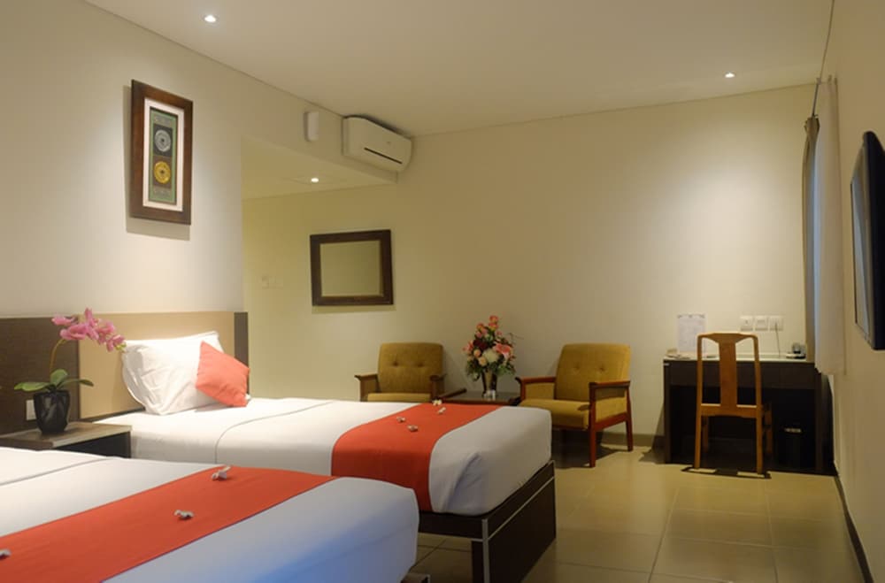 MUTIARA HOTEL 14/30