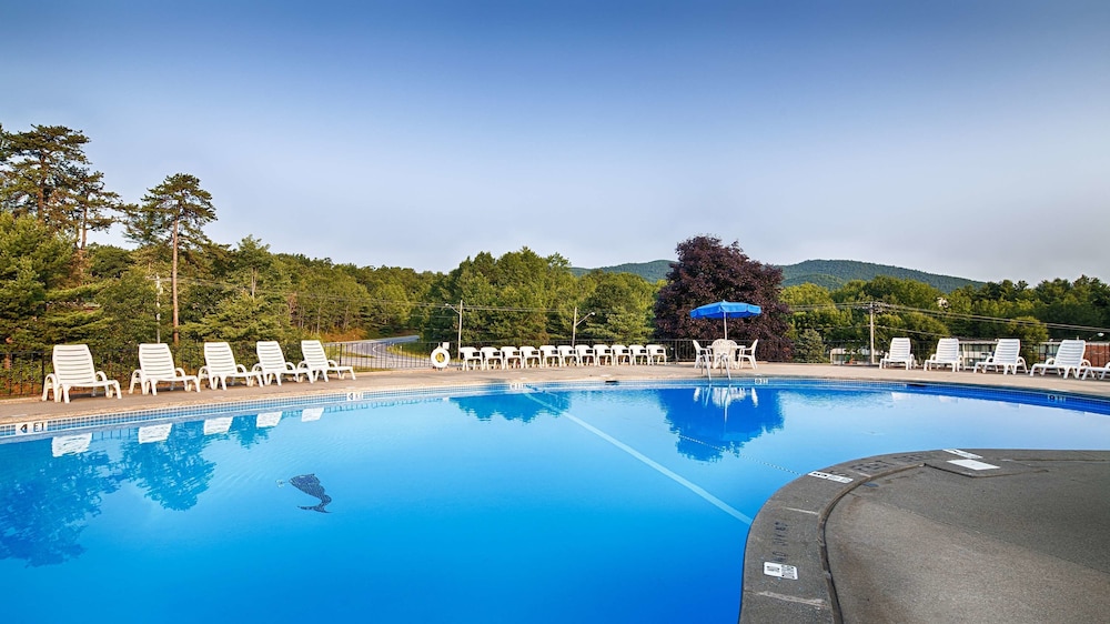 Skyline Hotel Lake George 2/53