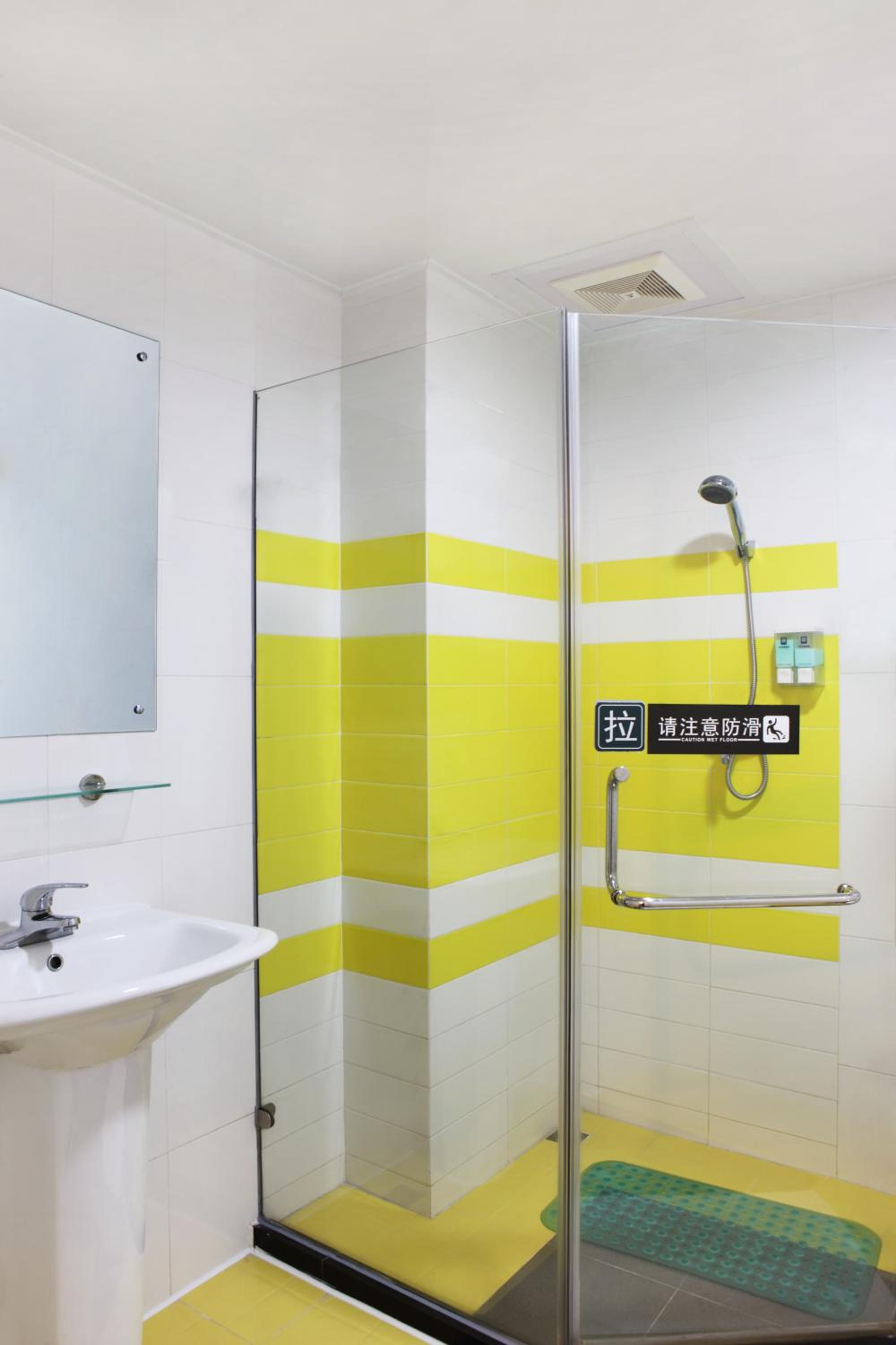 7天连锁酒店深圳Shajing Citizen Square(7 Days Inn (Shenzhen Shajing Citizen Square))(7 Days Inn (Shenzhen Shajing Citizen Square)) 图片4