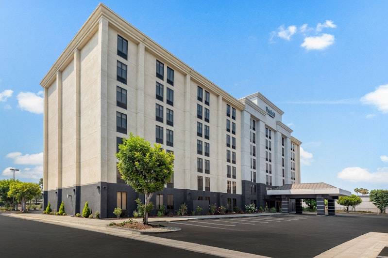 Fairfield Inn & Suites Anaheim North/ Buena Park 26/33