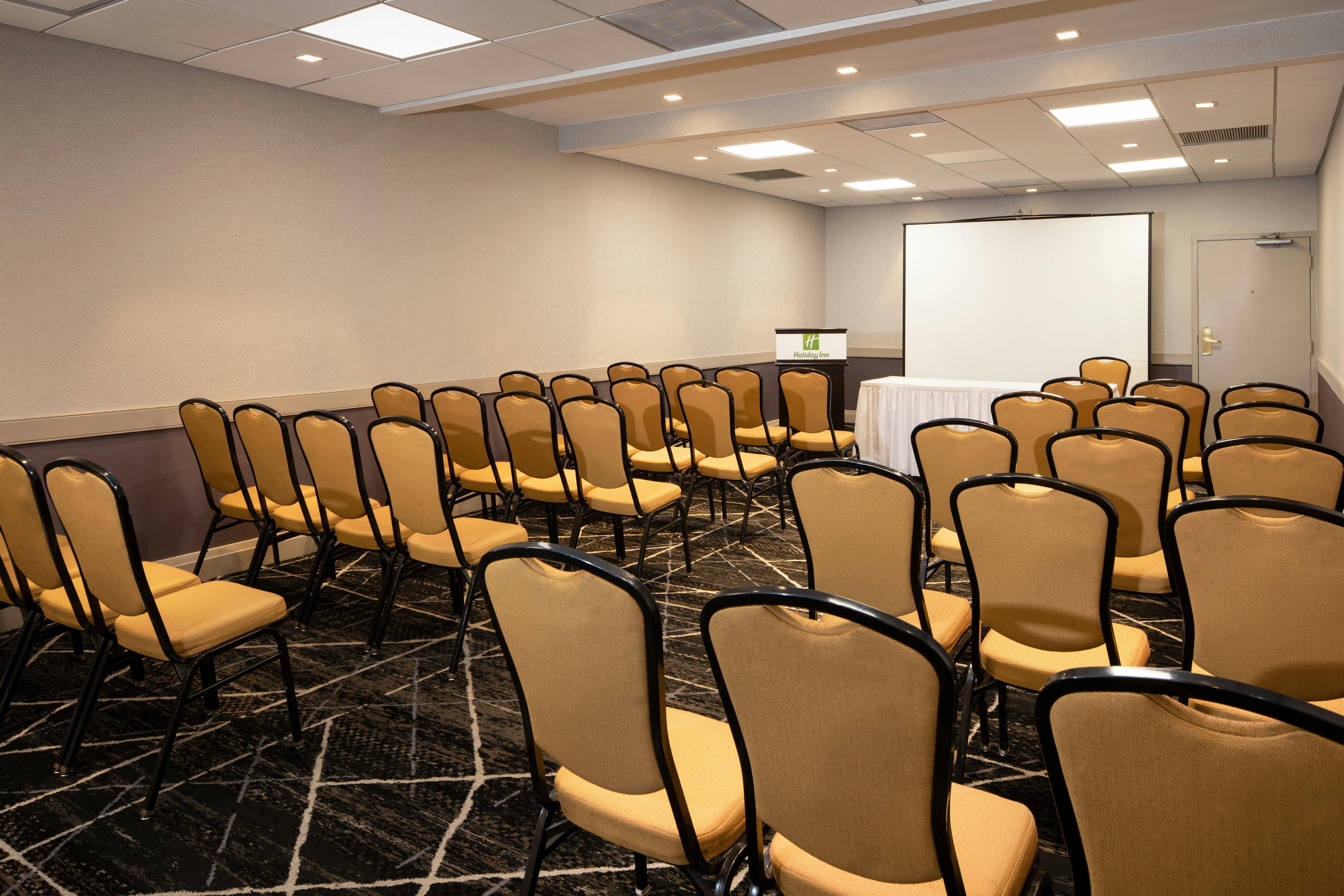 Holiday Inn Washington College Park 49/64