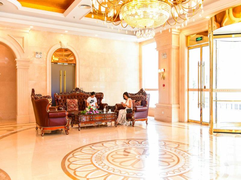 Vienna Hotel (Kunshan Qingyang North Road Wanda) 18/25