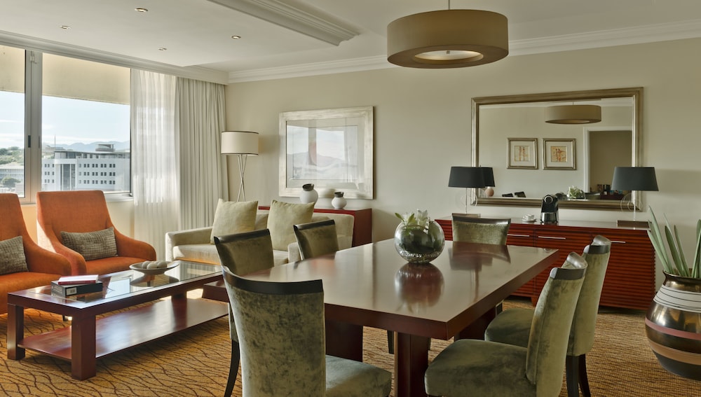 Avani Windhoek Hotel And Casino 53/74