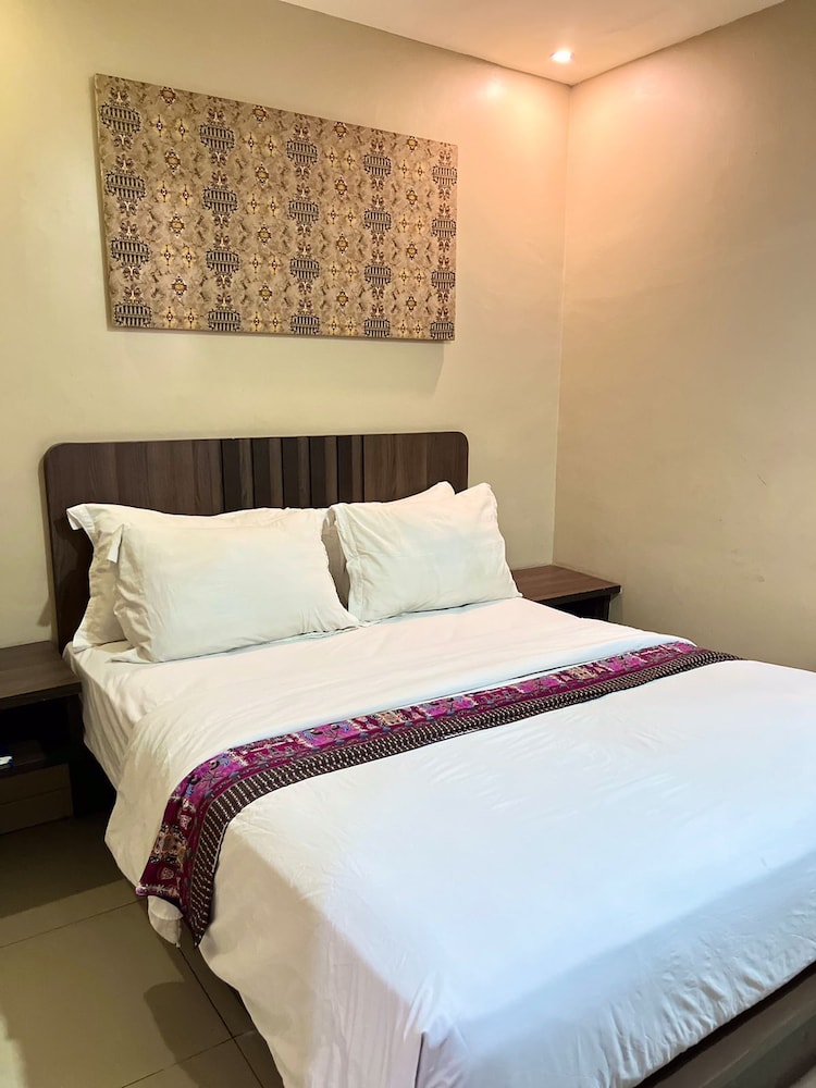 Superior, Double Bed, No Window